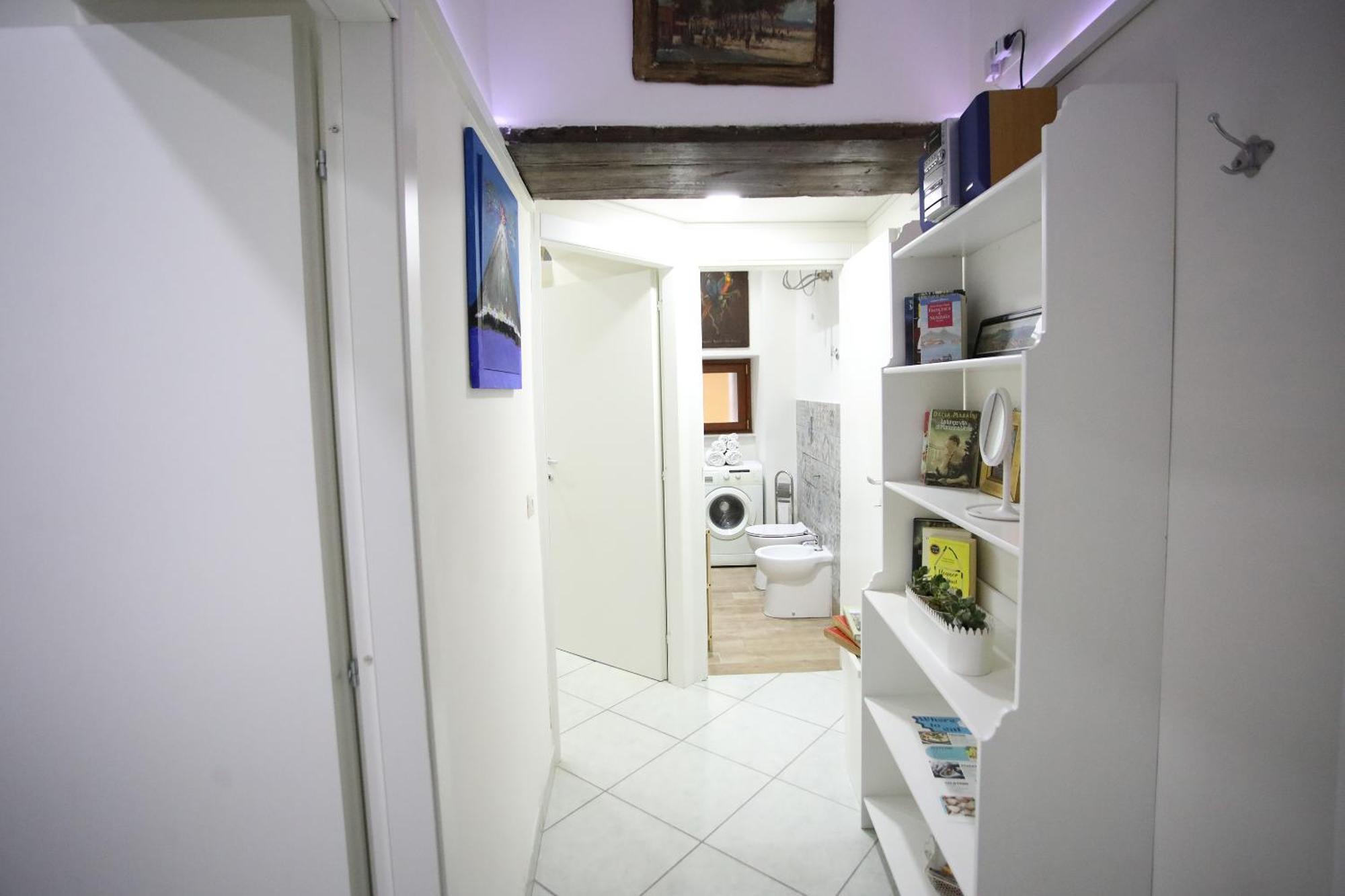 Ferienwohnung La Casa Sulla Nuvola Duomo Centro Storico Di Napoli Exterior foto